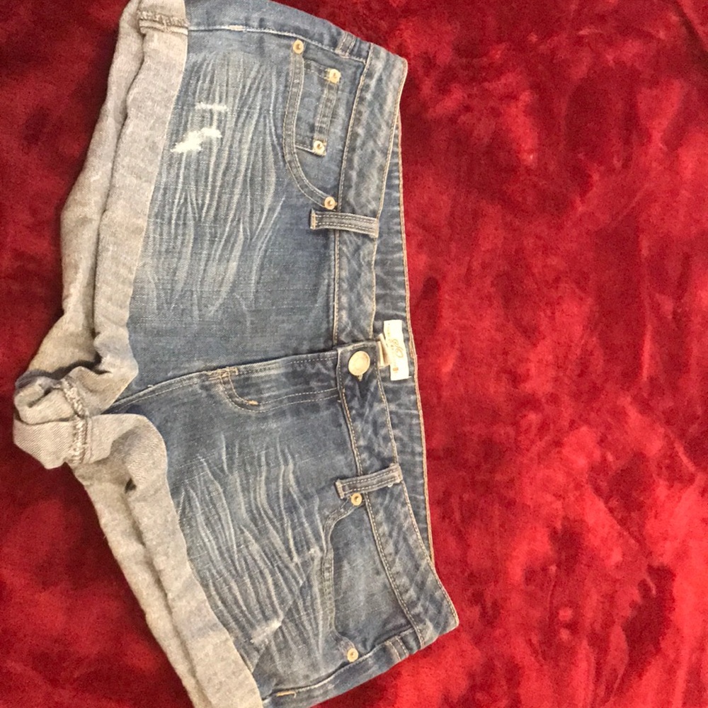 Shorts size 17